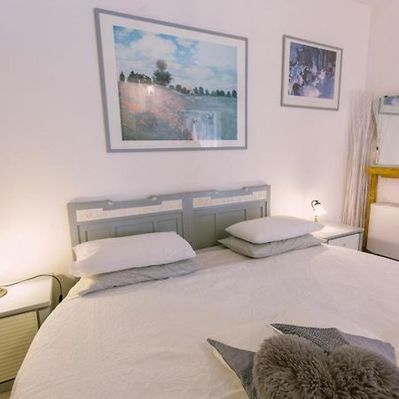 Gardabeds Adults Only Hotel Castelnuovo del Garda Esterno foto